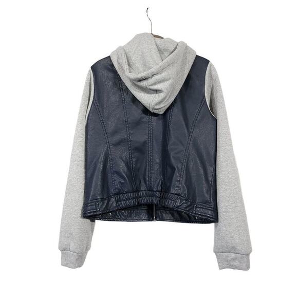 Ib Diffusion Faux Leather Jacket Juniors Size Medium Navy Knit - Picture 2 of 10